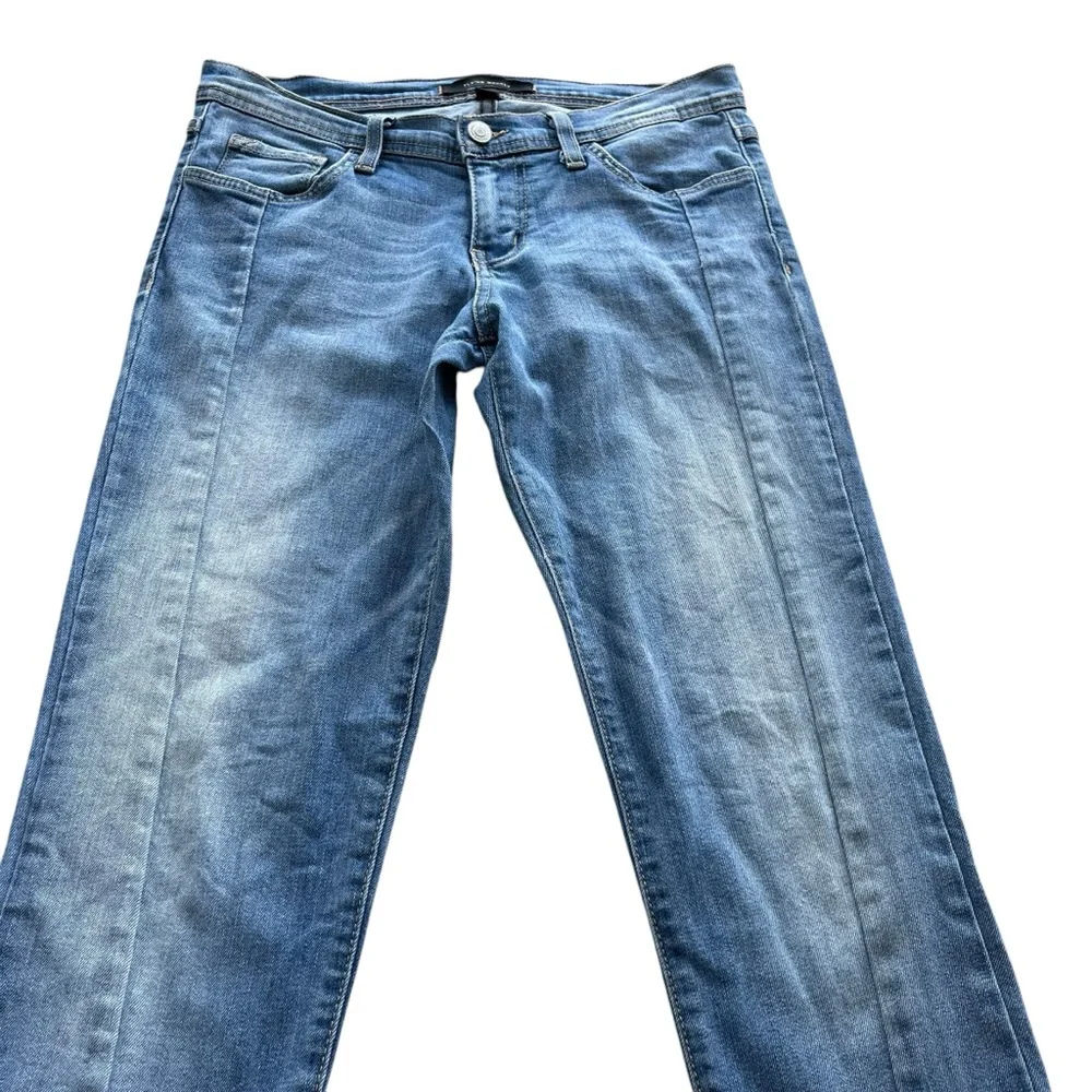 Flying Monkey Women’s 27 Light Wash Denim Front Seam Low Rise Ankle Skinny Jeans